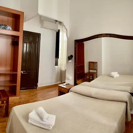 Arteaga & Banos Arabes Elvira Guest house